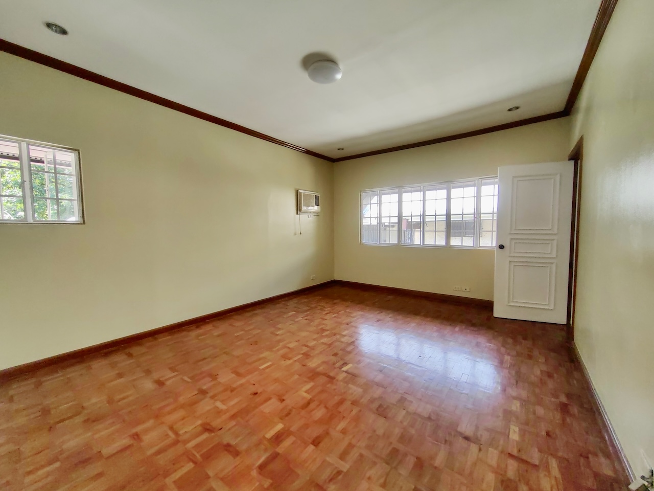 4BR HOUSE FOR RENT VALLE VERDE 3 Home Discovery